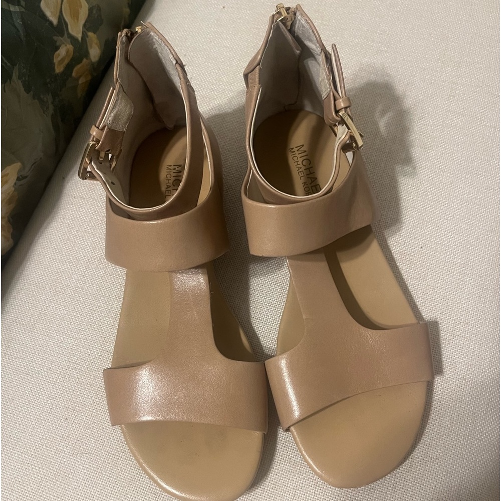 MK sandals